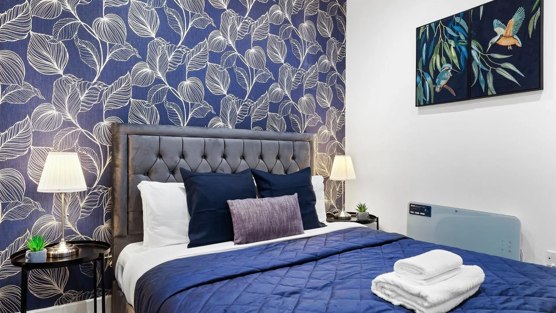 Modern One Bedroom Flat - Sleeps 5 -Near Heathrow - London Ub3 Διαμέρισμα