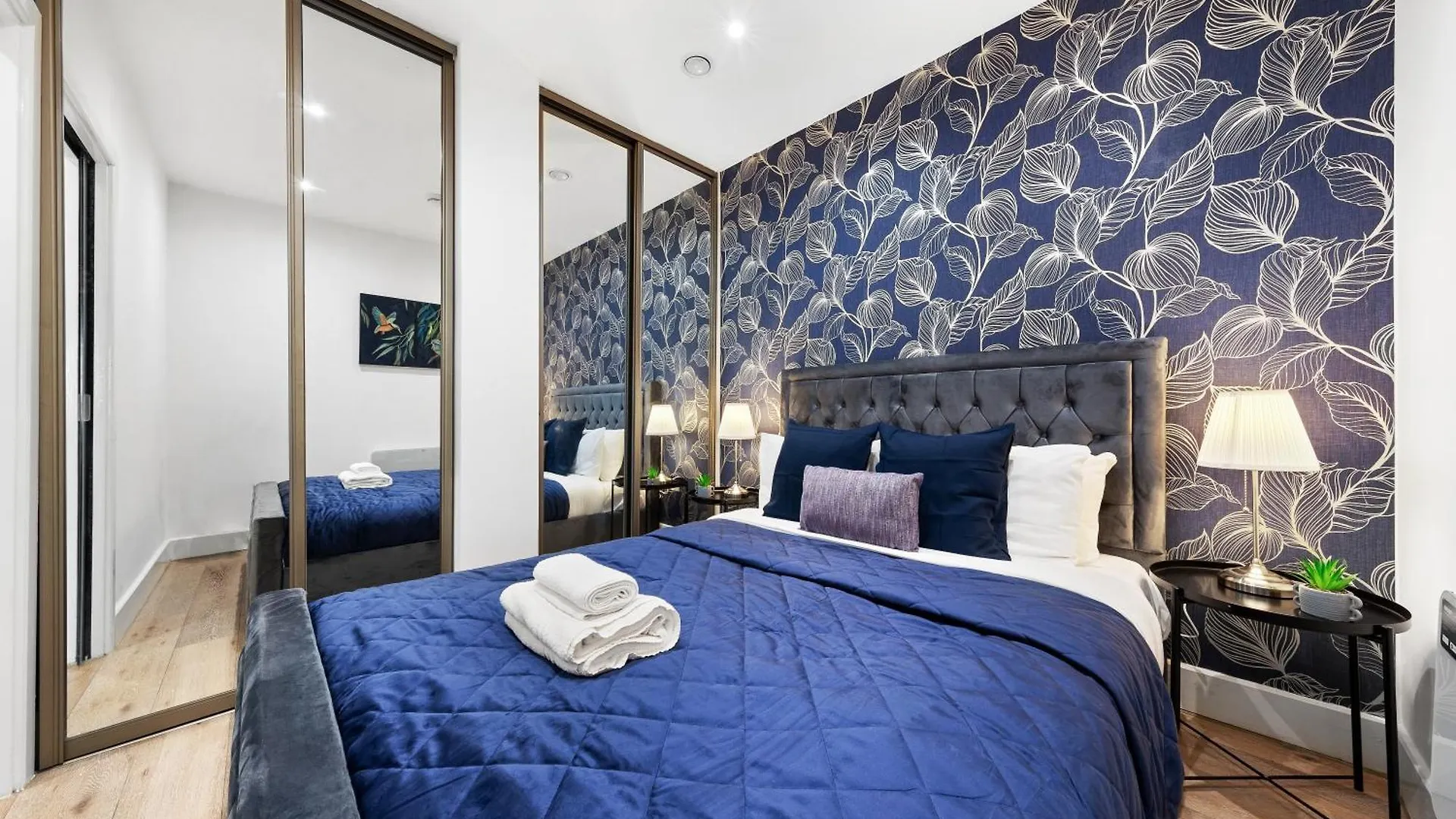 Modern One Bedroom Flat - Sleeps 5 -Near Heathrow - London Ub3 Wielka Brytania